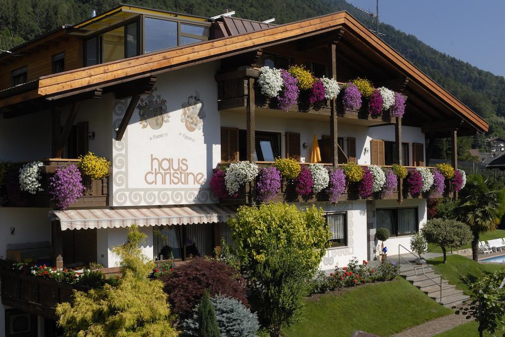 Ferienwohnungen Haus Christine Rifiano Exterior foto